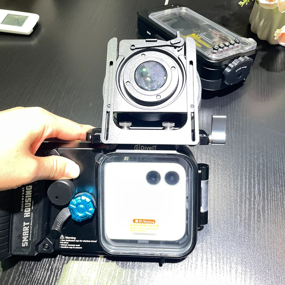 Weefine WFL17 Ultra Wide Angle Lens M52 24mm Underwater Photography