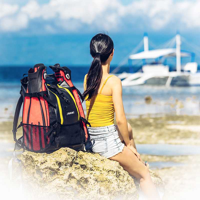 Scuba Diving Equipment 70L Waterproof Backpack