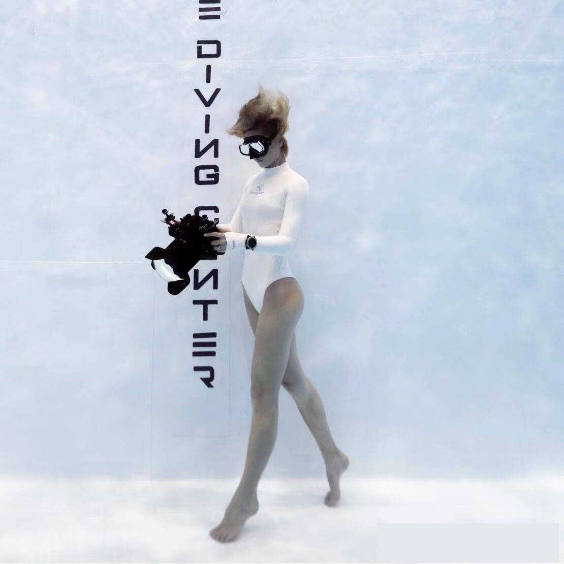 2mm White Long Sleeve Backless Bikini Bottom One Piece Wetsuit | SaveOcean